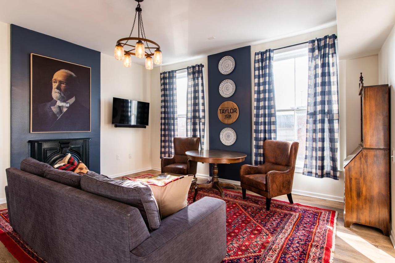 The Woodford Hotel Versailles Экстерьер фото