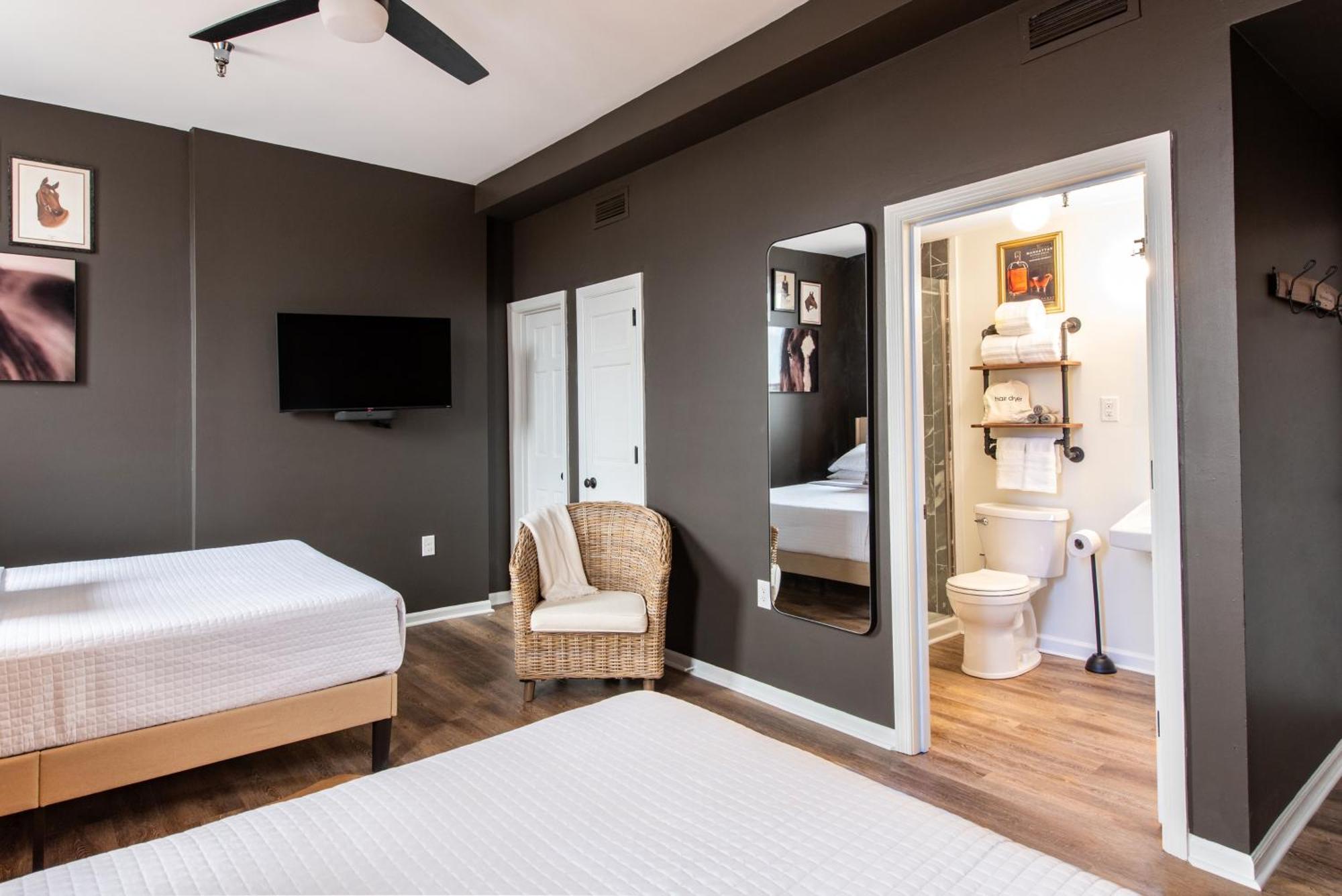 The Woodford Hotel Versailles Номер фото